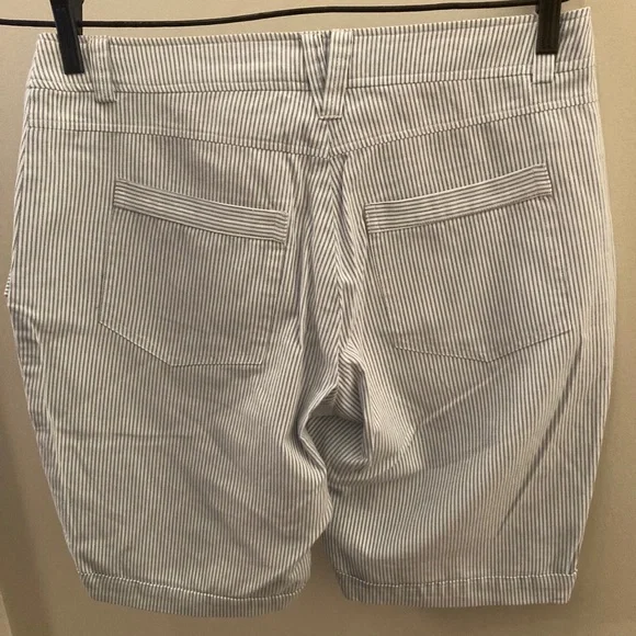 Striped Shorts - Picture 2 of 6